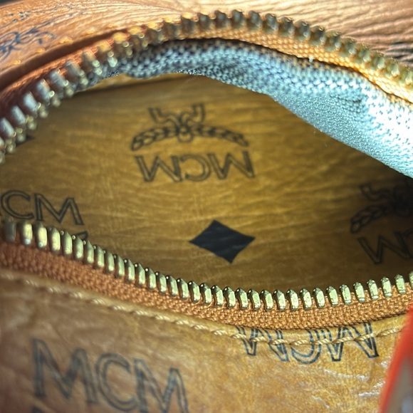 MCM SMALL VICETOS BACKPACK - Picture 13 of 14